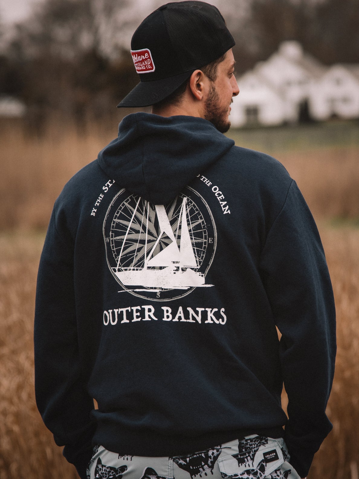 OBX BAHAMAS PULLOVER HOODIE IN NAVY