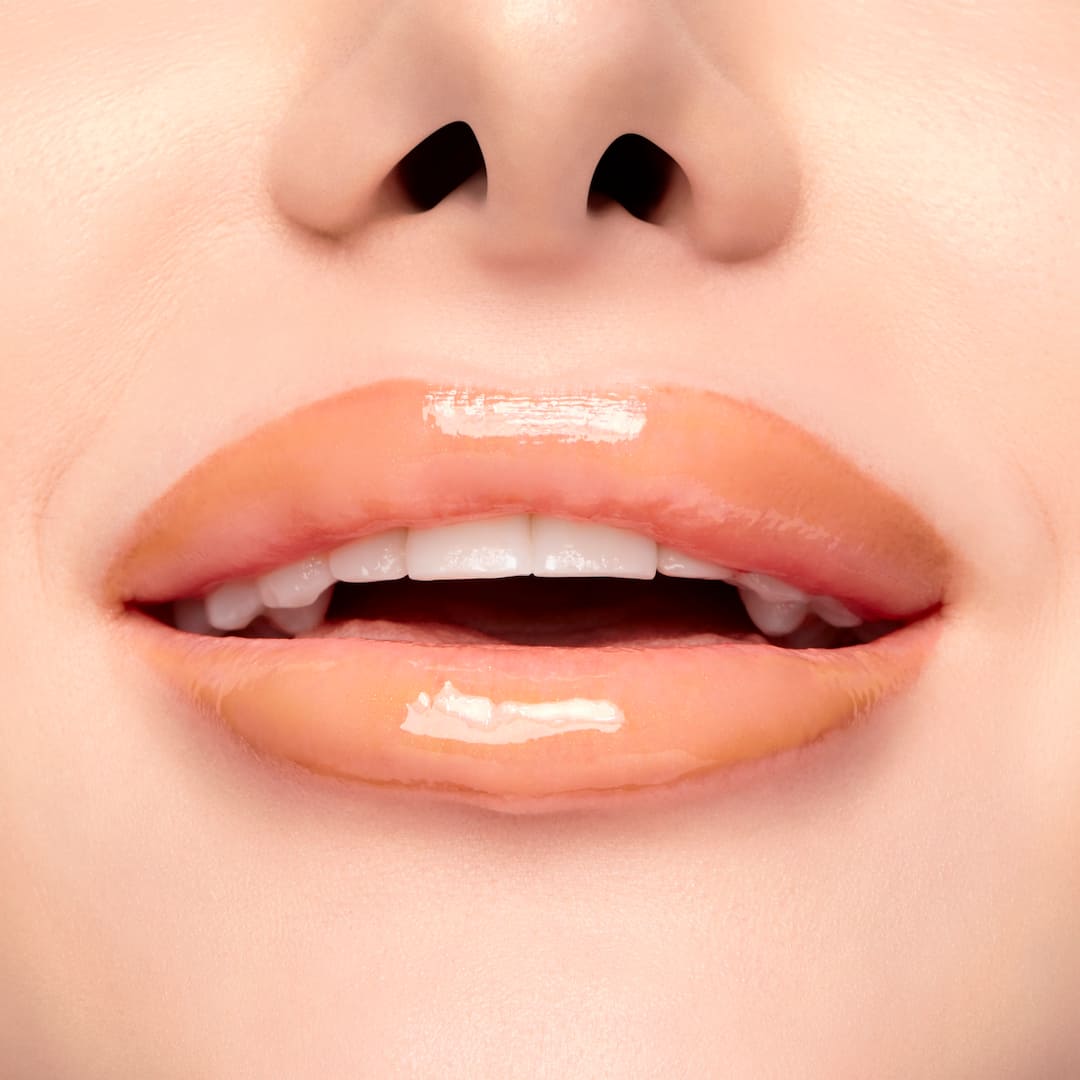 MAC X Stranger Things LIPGLASS IN MARVELOUS MAX BRIGHT ACID GREEN