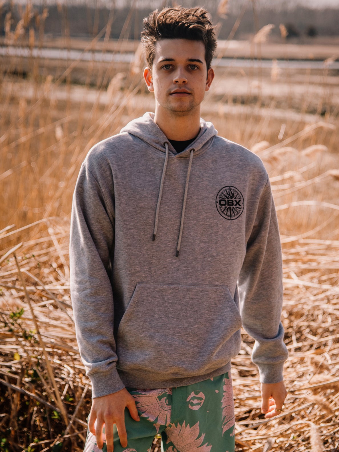 OBX POPE COMPASS PULLOVER HOODIE IN HEATHER GREY