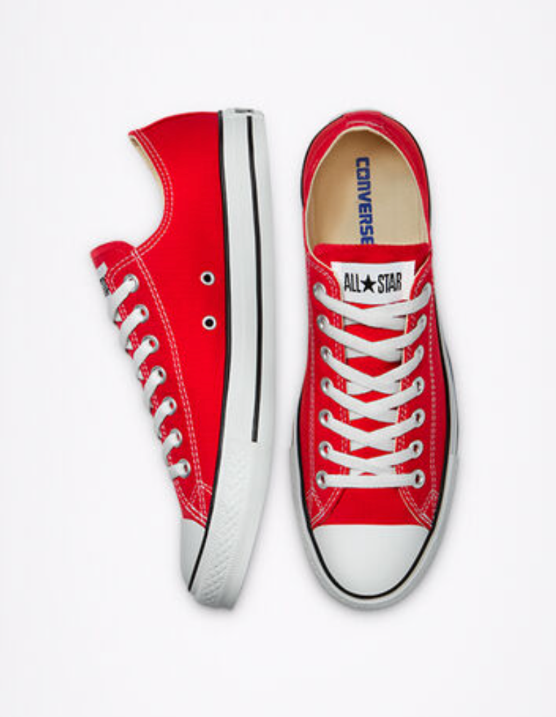 Chuck Taylor All Star Sneakers in Red Low Top