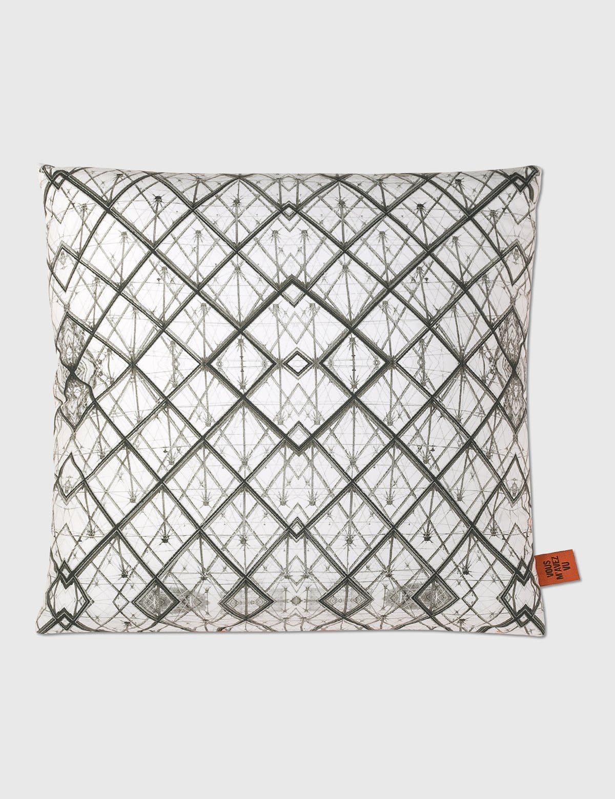 LOUVRE X LUPIN CUSHION
