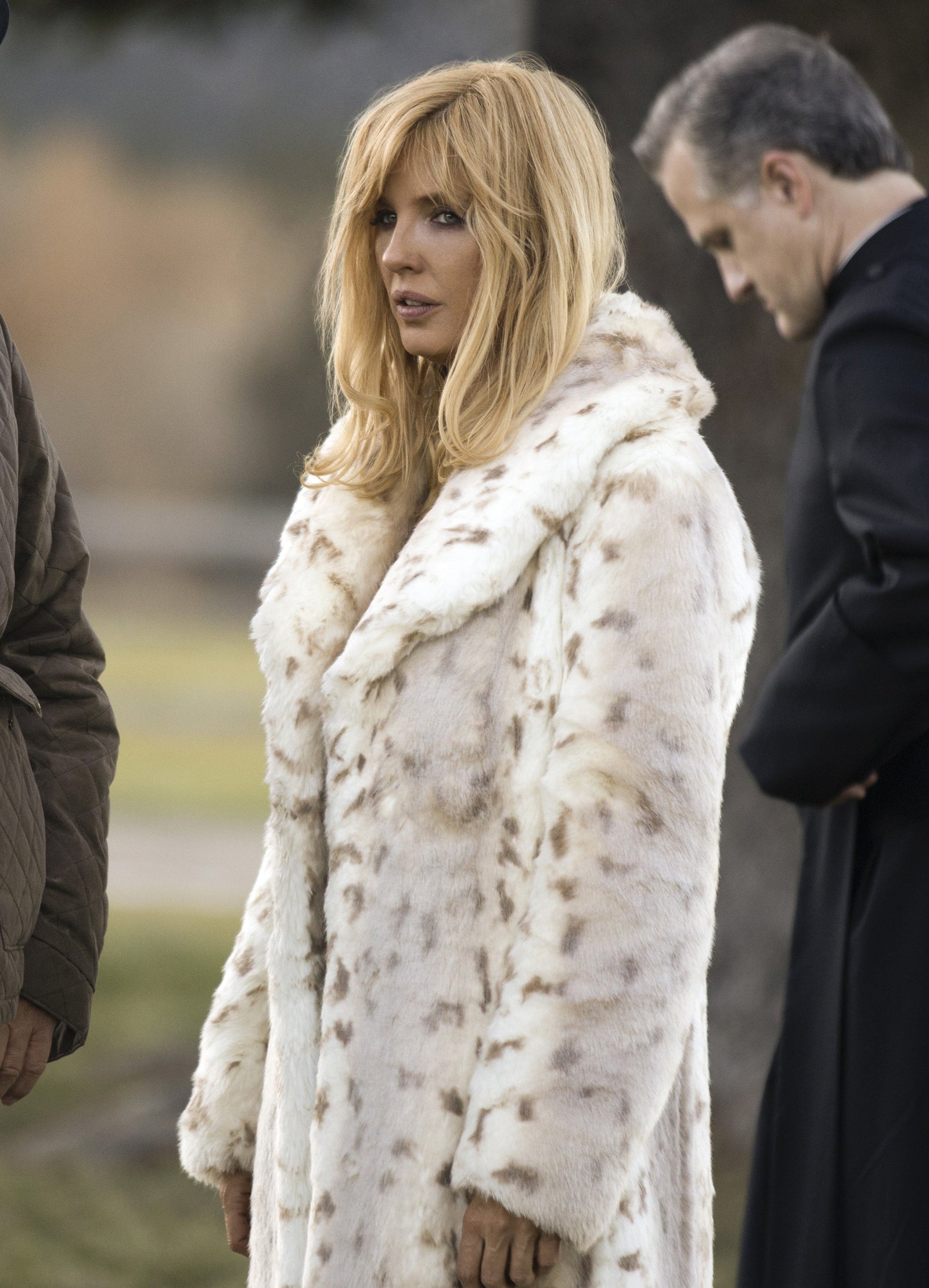 SHOW_LYNX Cream Animal Print Coat