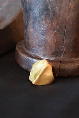 YELLOW STONE AND GOLD STATEMENT RING